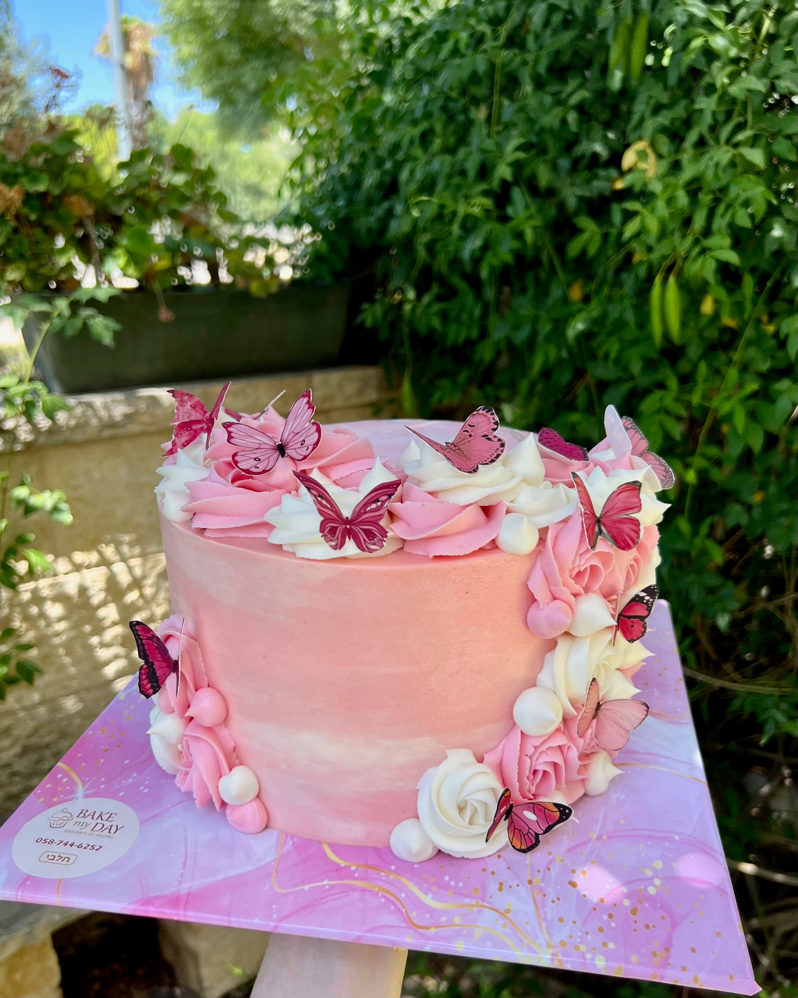 rossets and edible butterflies cake