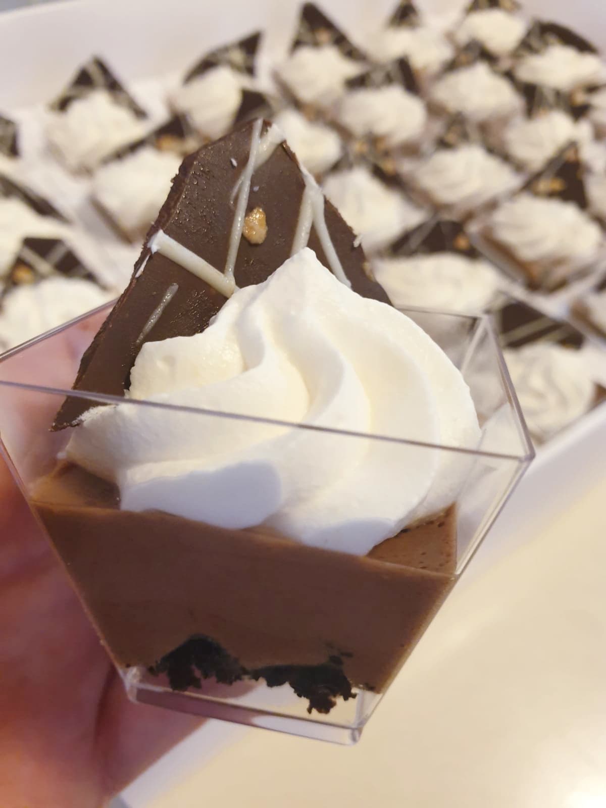 chocolate mousse cups