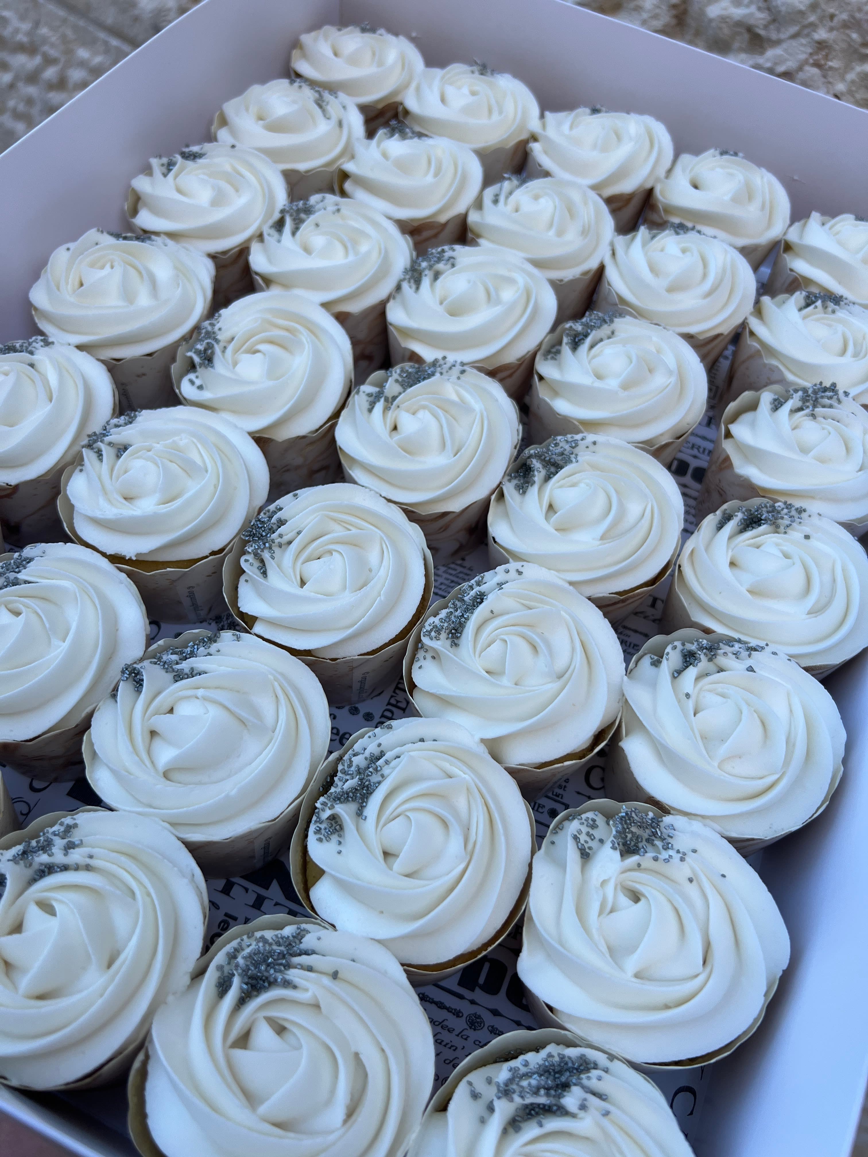 Sprinkle Cupcakes