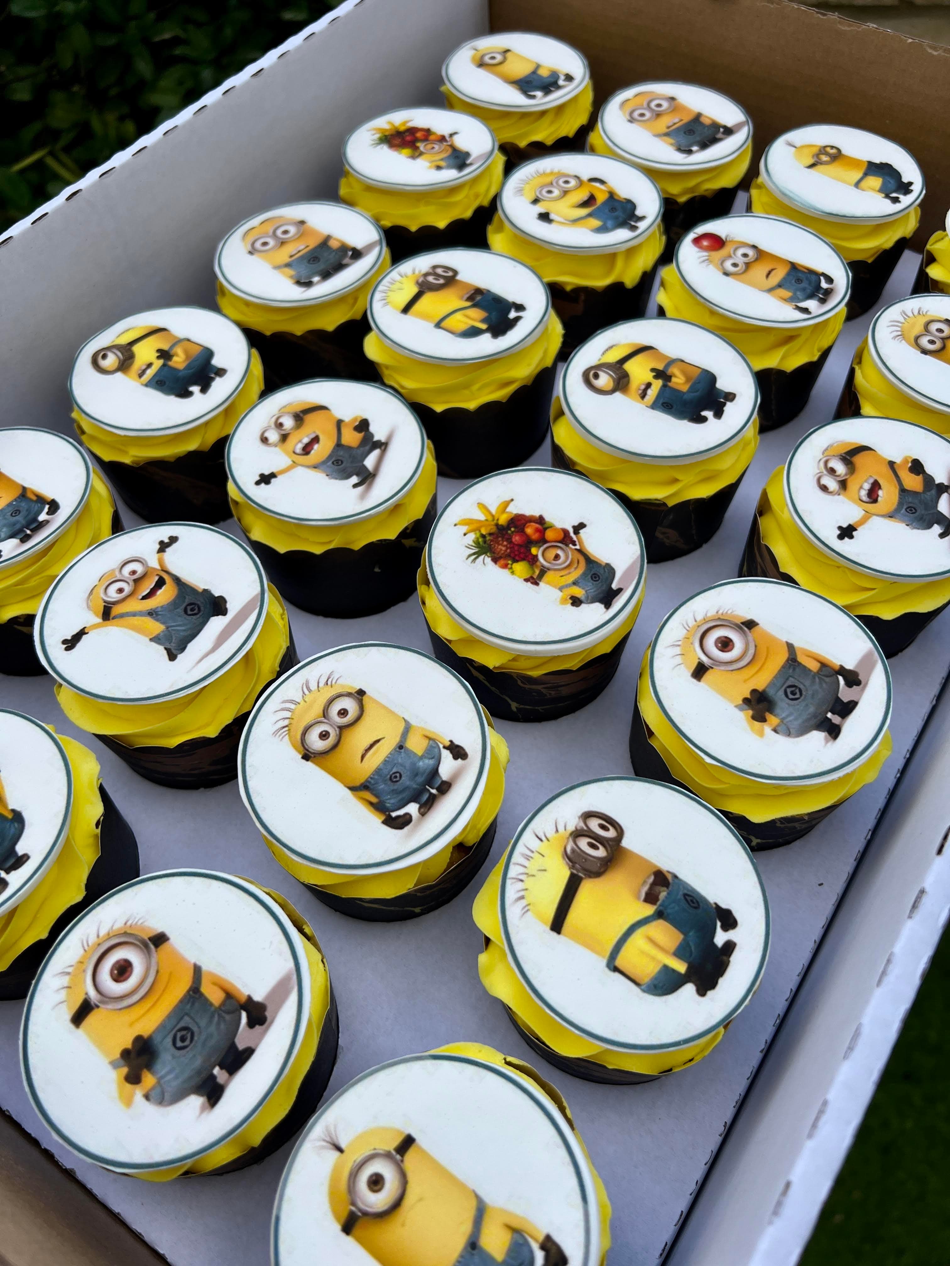 edible print Topper Cupcakes